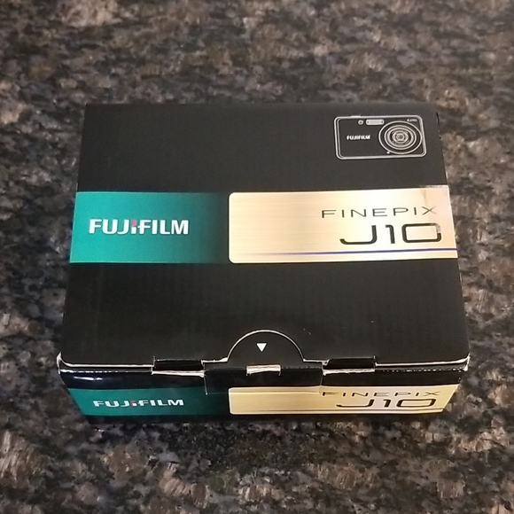 Fujifilm Other - Fujifilm FinePix J10 Digital Camera